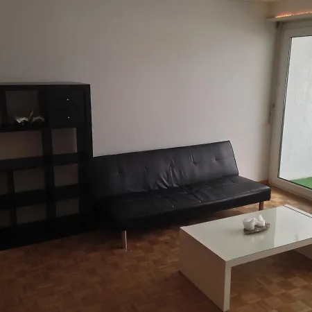 Cresta Apartment